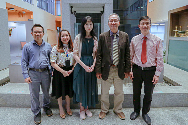 Khoa Ngoại ngữ đón tiếp đoàn đại biểu Đại học Đông Hoa (Đài Loan)