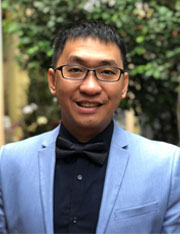 vlu pho hieu truong ngo quang trung thumb