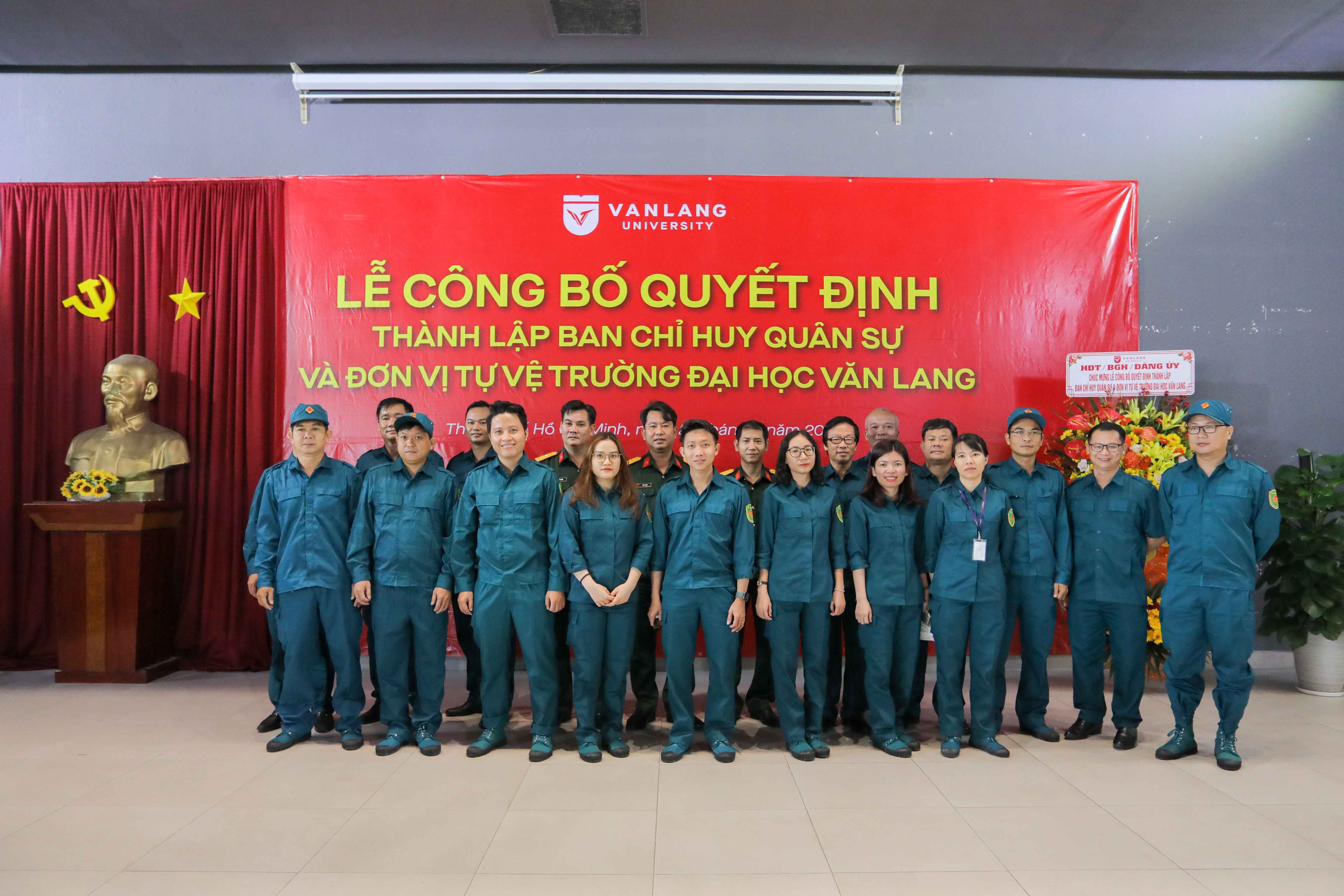 TRƯỜNG ĐẠI HỌC VĂN LANG THÀNH LẬP BAN CHỈ HUY QUÂN SỰ a 1 min