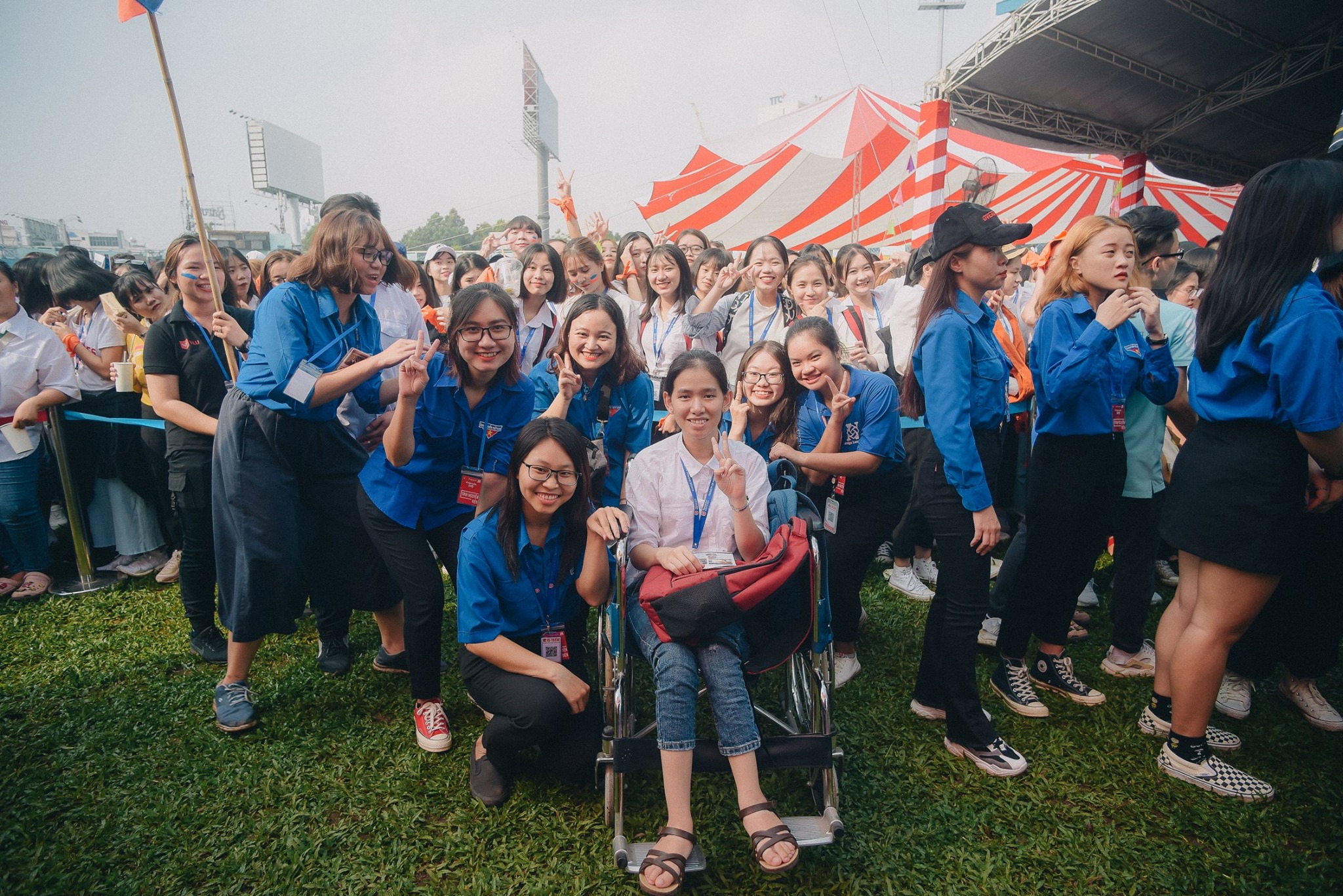 vlu ngoc hieu vuot nghich canh den giang duong a