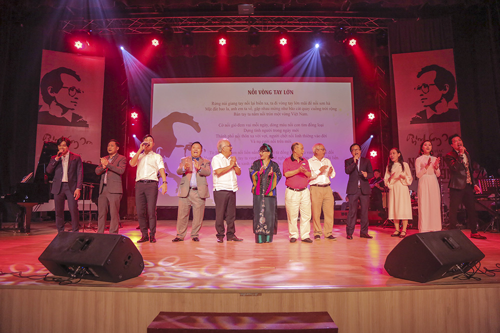 vlu dem nhac trinh cong son h