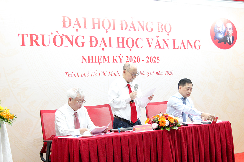 dai hoc van lang dai hoi dang bo vi c