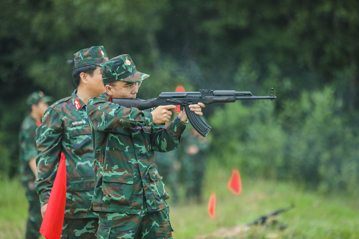 vlu to chuc hoi thao giao dục quoc phong va an ninh b
