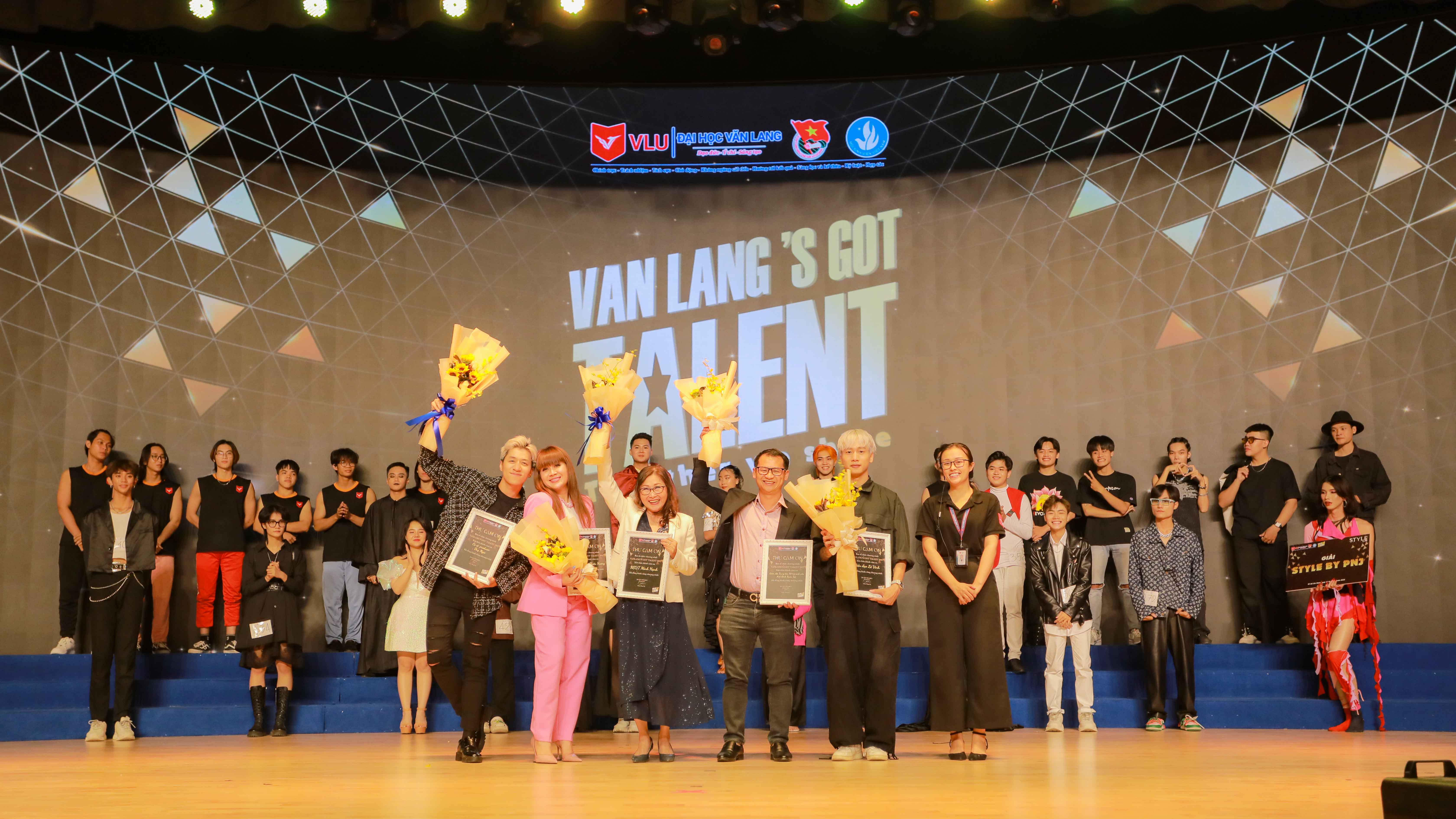 Lộ diện hai quán quân VanLang’s Got Talent 2022