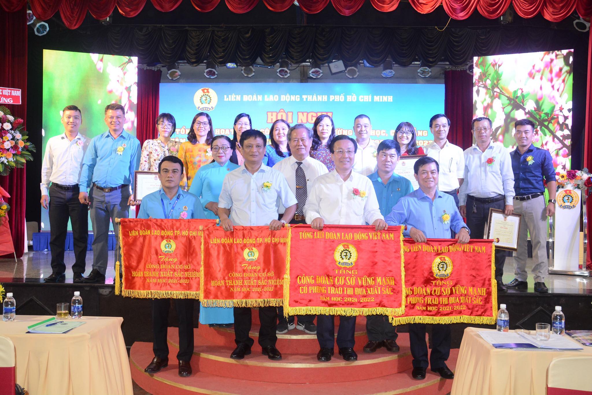 vlu cong doan nhan thuong lien doan lao dong a