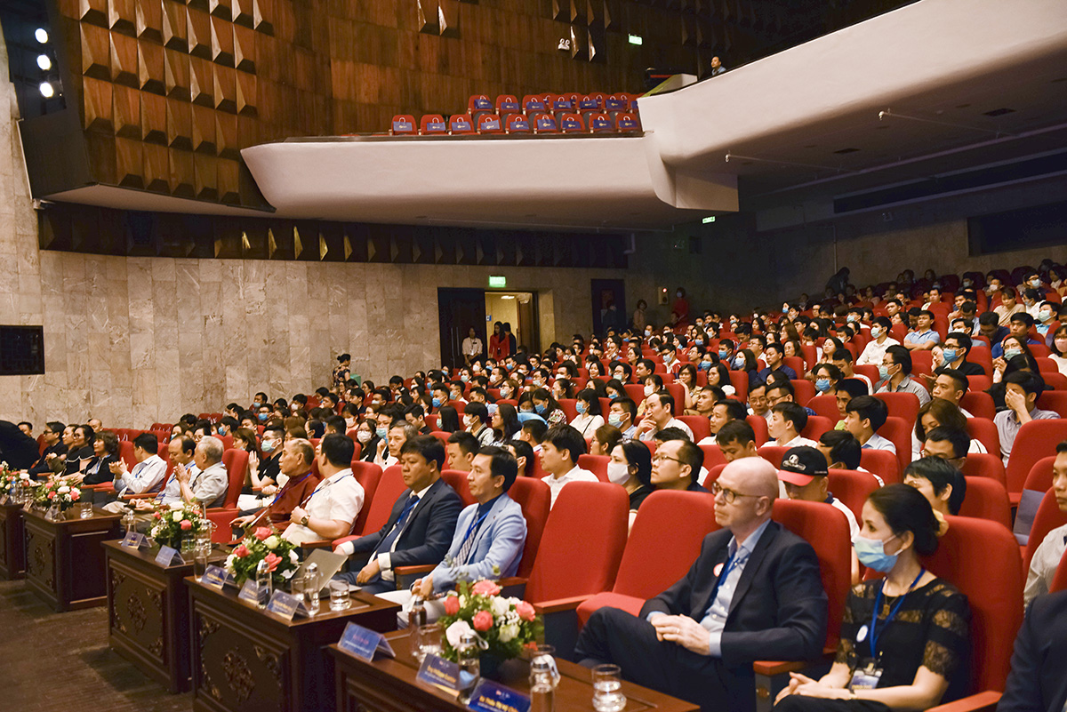 vlu hoi thao rang ham mat tai ha noi a