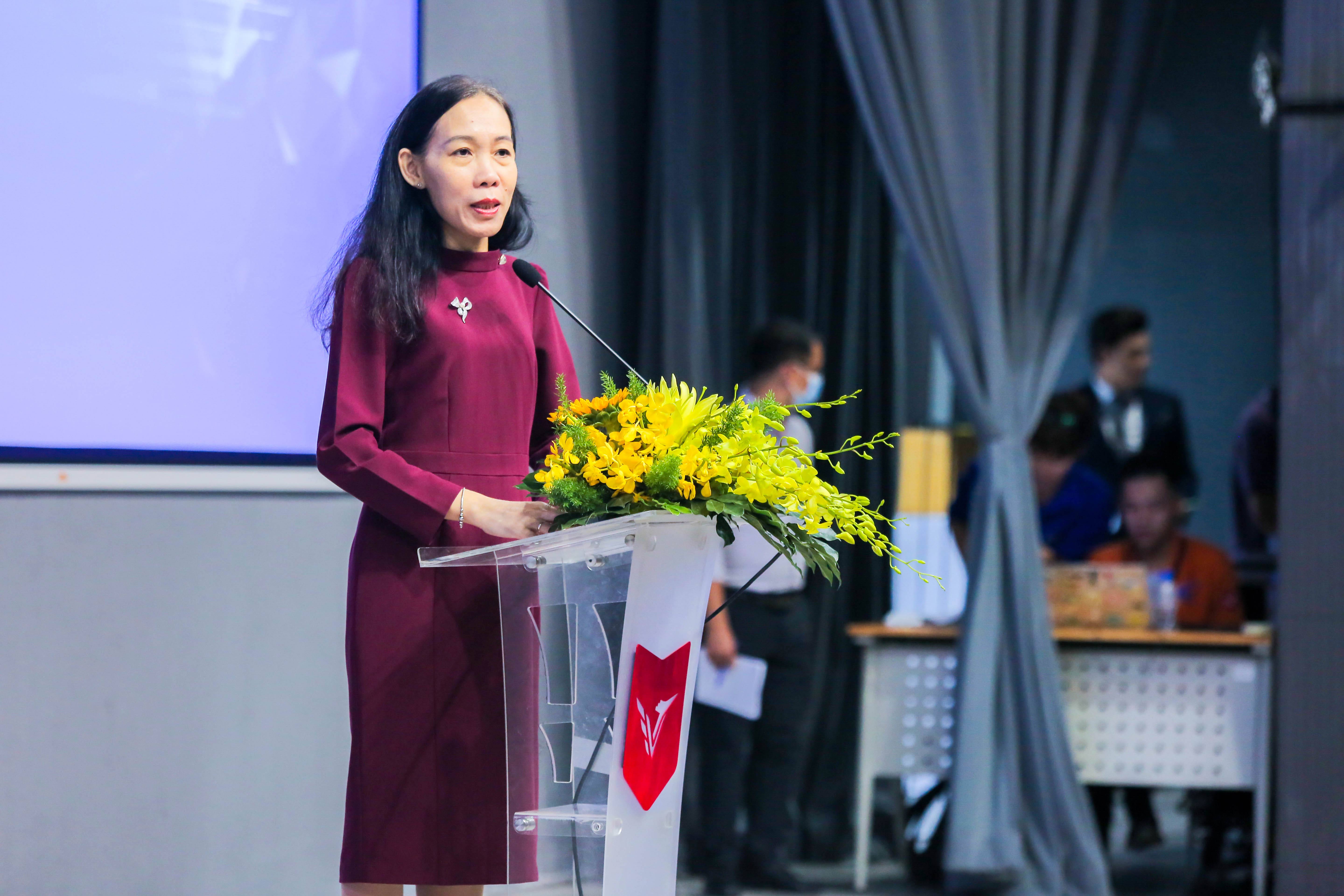 vlu khai mac chuong trinh chuyen doi so quoc gia b