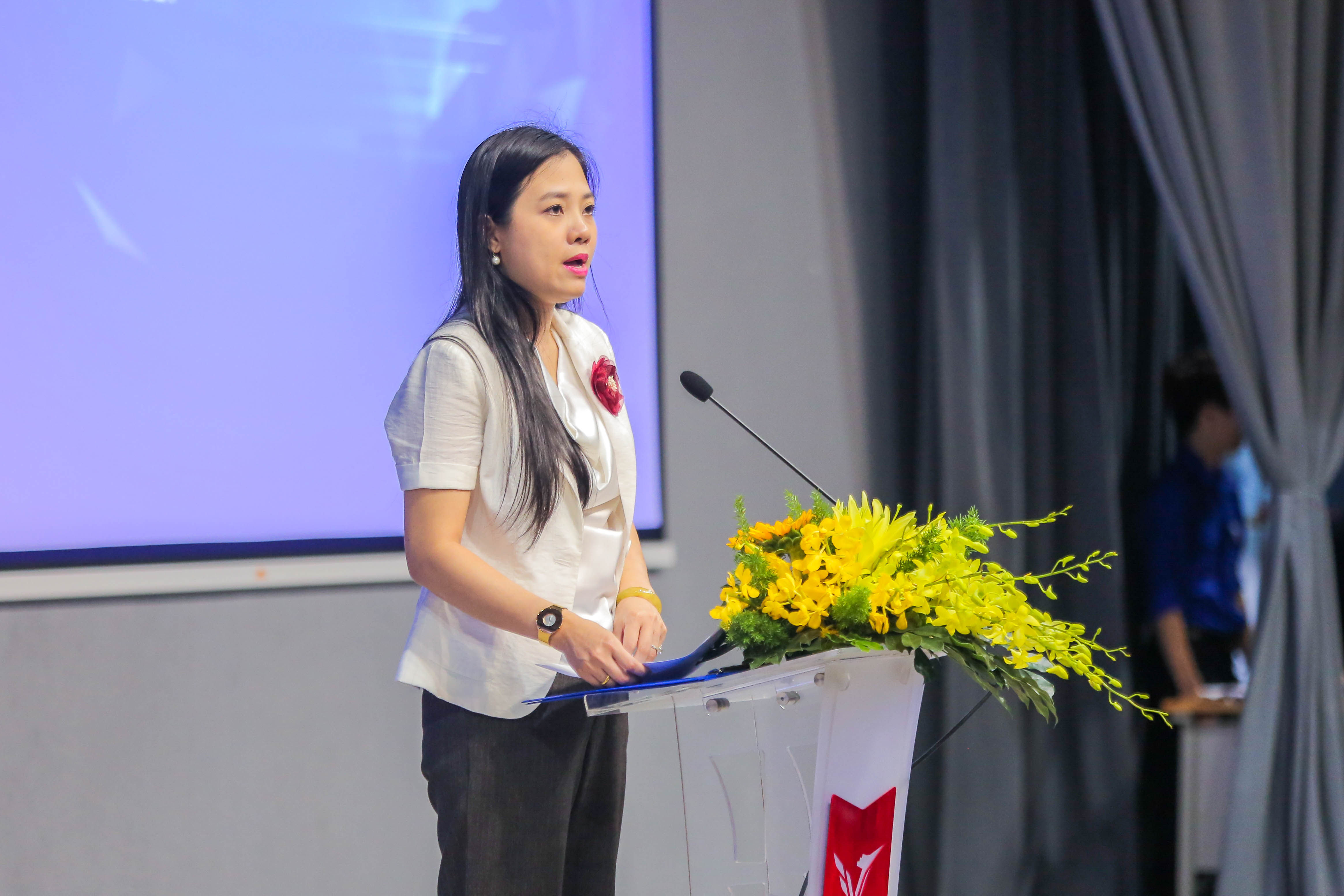 vlu khai mac chuong trinh chuyen doi so quoc gia c