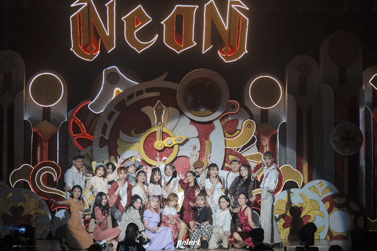 vlu neon triumphal 2020 k