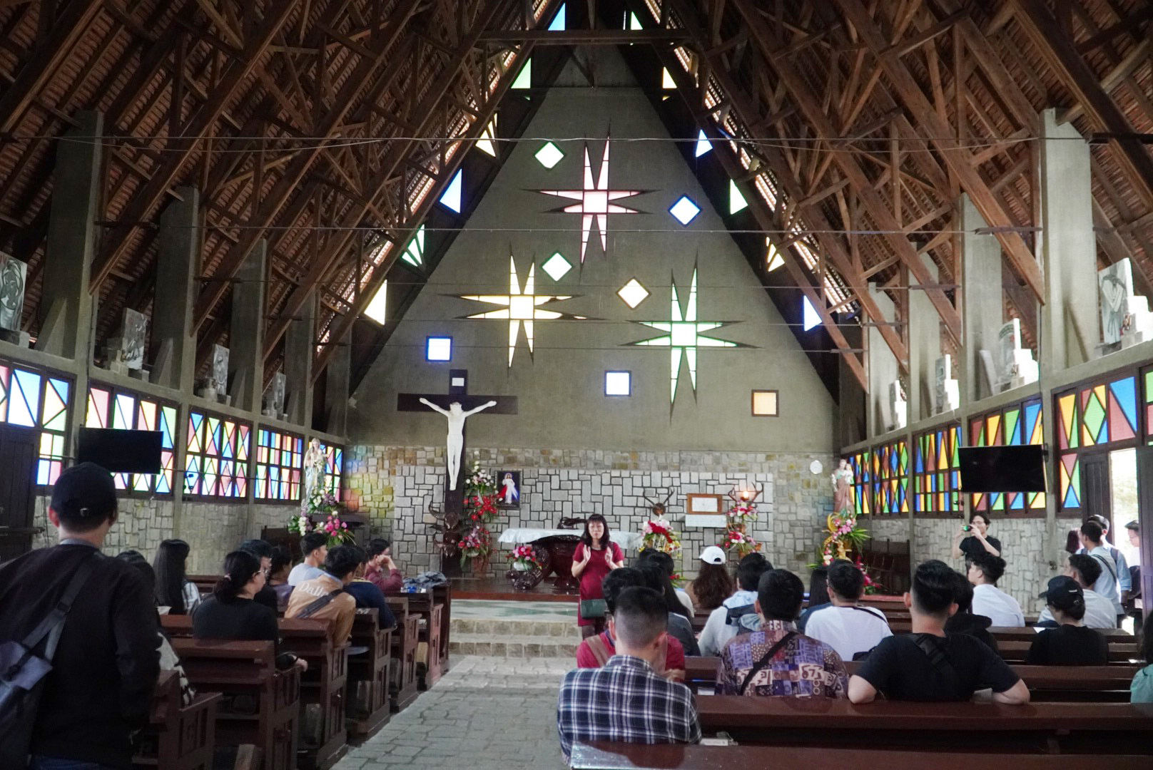 vlu sv kien truc trai nghiem tour da lat b