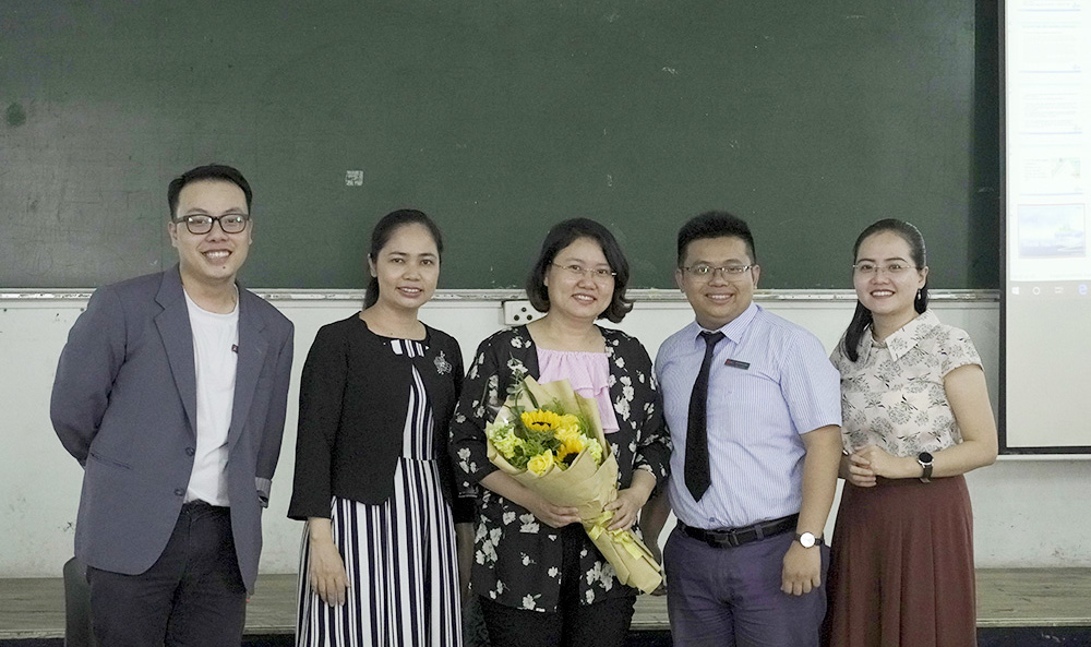 vlu hoi thao logistic khoa thuong mai 2020 d