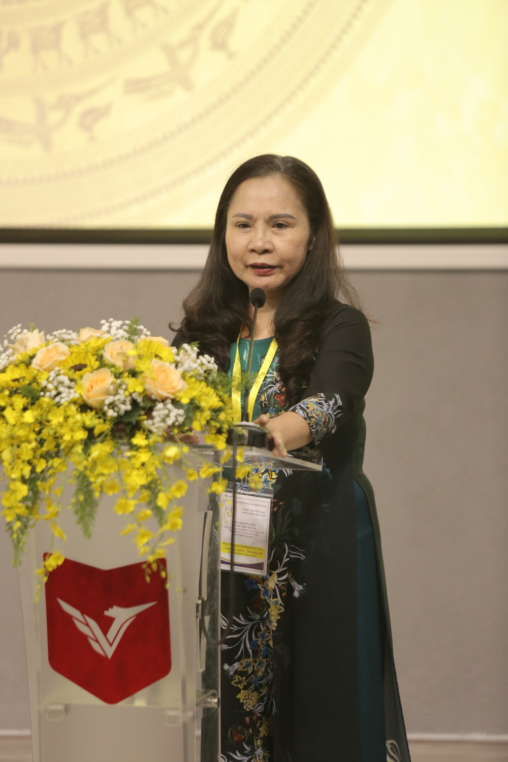 vlu be mac danh gia ngoai d