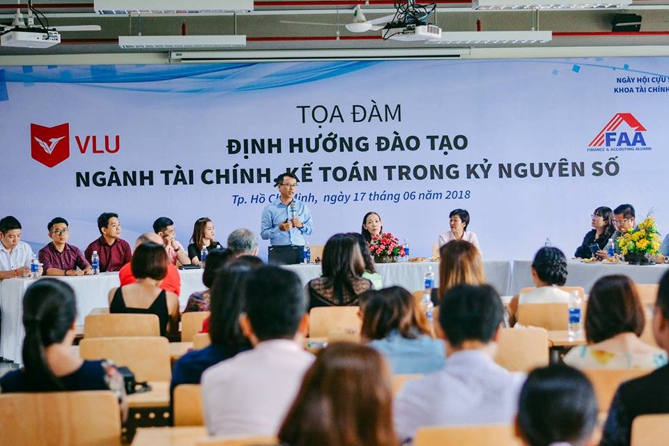 DH Van Lang toa dam dinh huong tai chinh 2