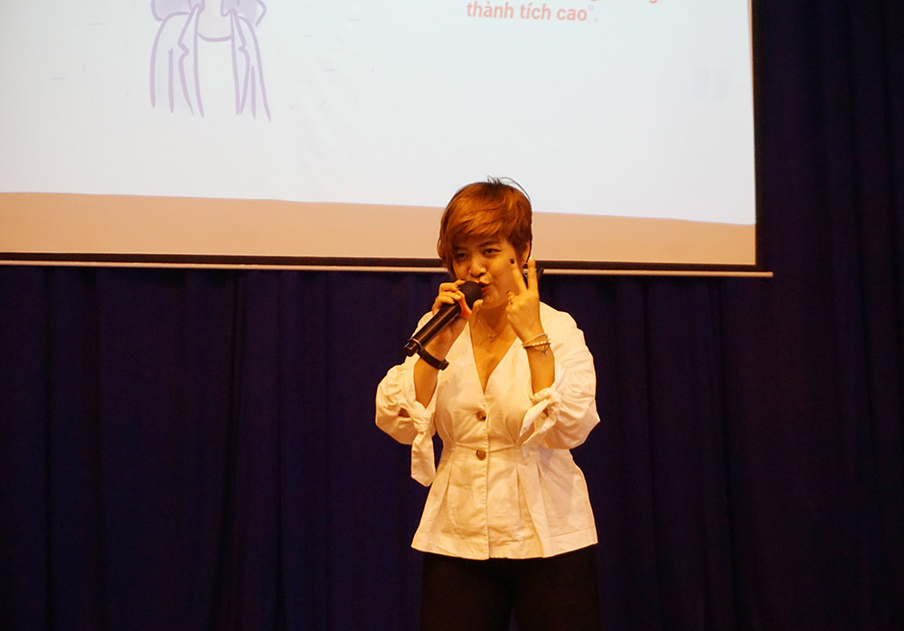 ĐH Van Lang sv pr cung google tim hieu digital 222