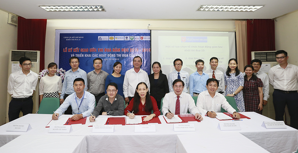 dai hoc van lang le ky ket giao uoc hop khoi thi dua c