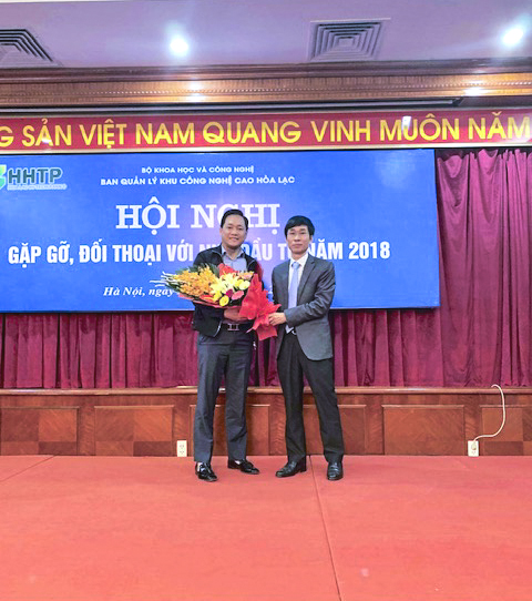 dai hoc van lang du an hoa lac
