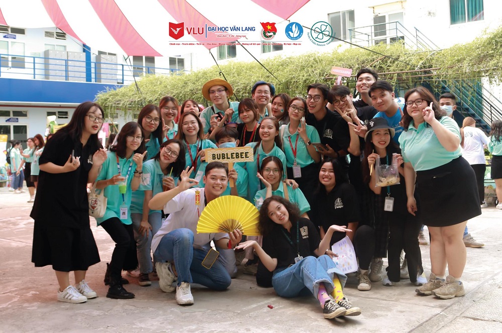 vlu hoi xuan pr e