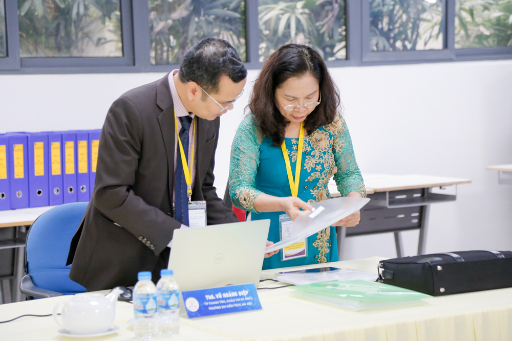 vlu khai mac kiem dinh e