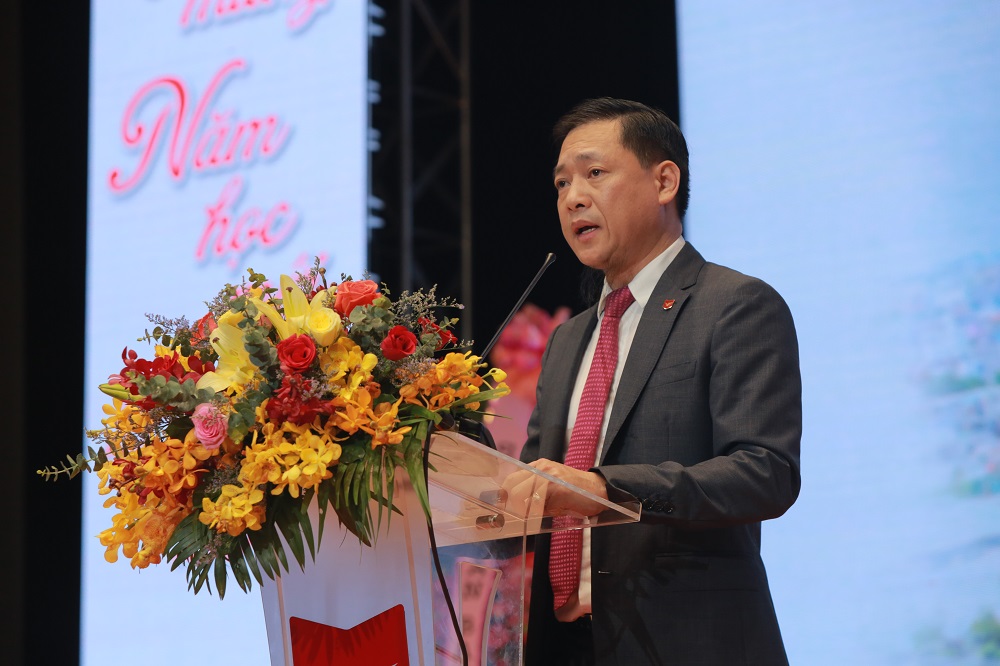 vlu le khai giang nam hoc g