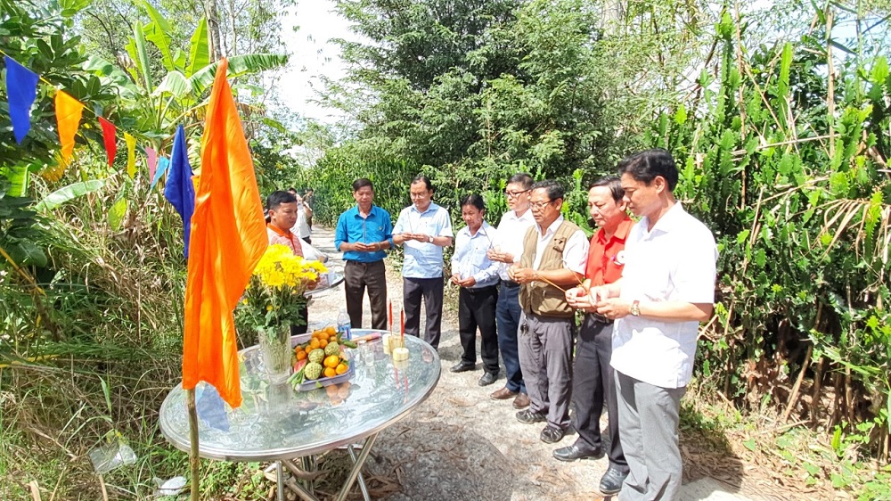 vlu khoi cong xay cau hau giang h
