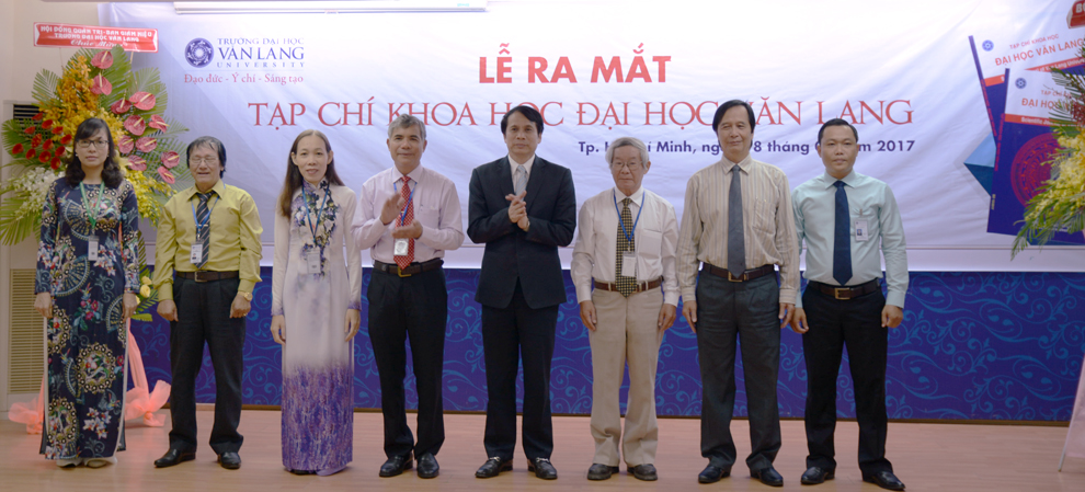 ra mat tap chi khoa hoc 003