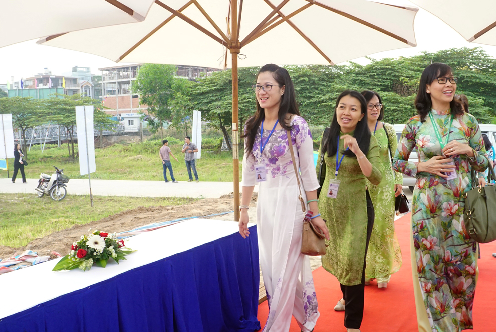 bo truong phung xuan nha khoi cong co so 011