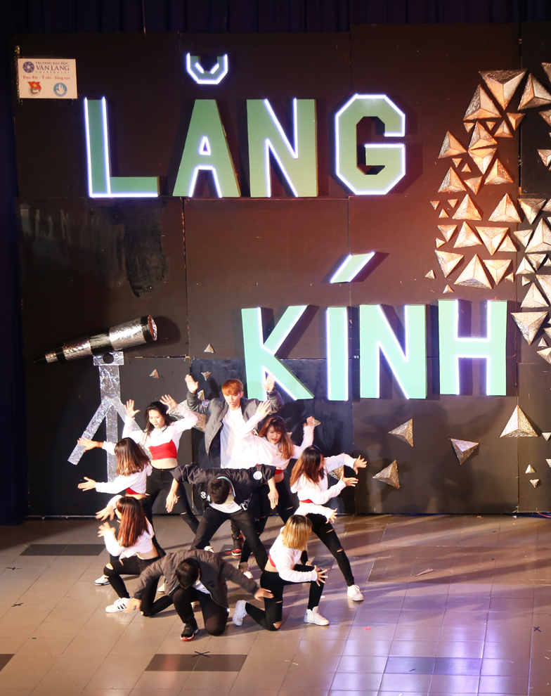 van-lang-2016-ke-toan-con-loc-xanh-lang-kinh 004