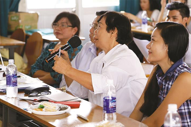 van hoc ung dung 003