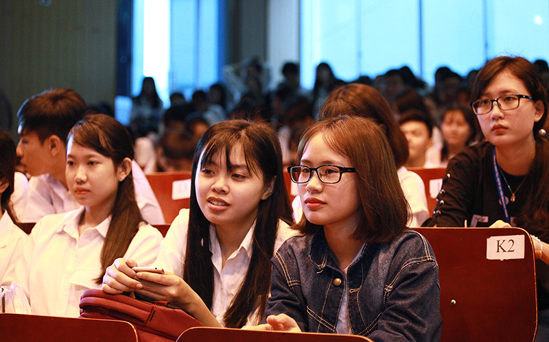 thuong mai quan tri kinh doanh dinh huong khoa 23 006