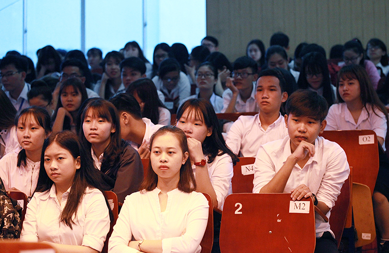 thuong mai quan tri kinh doanh dinh huong khoa 23 006