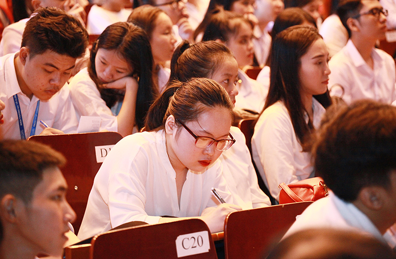 thuong mai quan tri kinh doanh dinh huong khoa 23 006