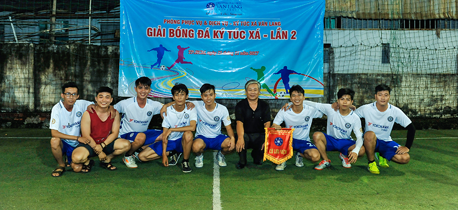 cup doan ket ky tuc xa 008