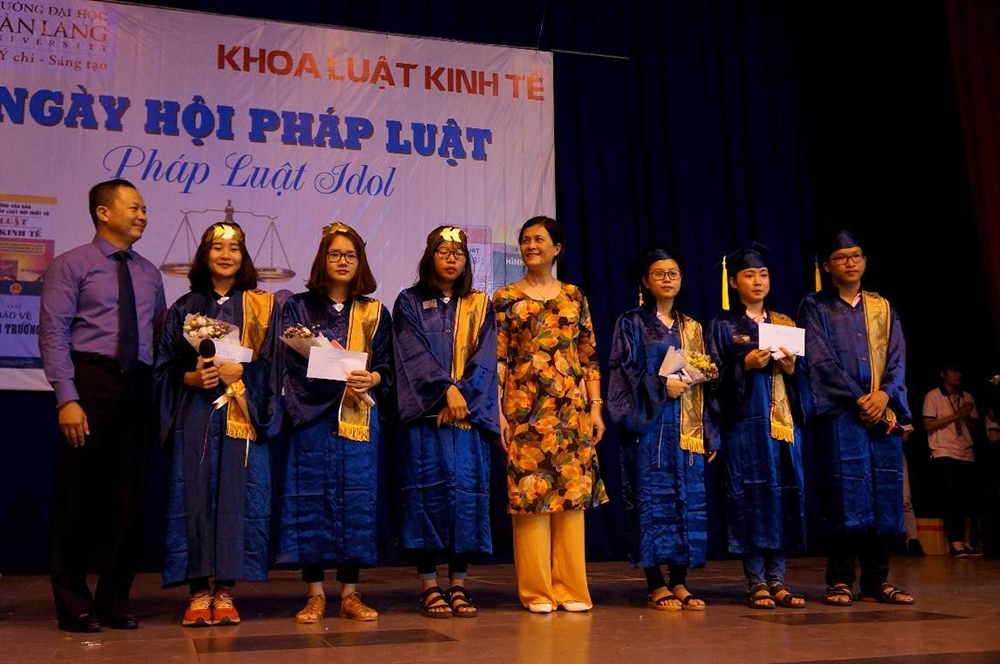 hoi phap luat 005