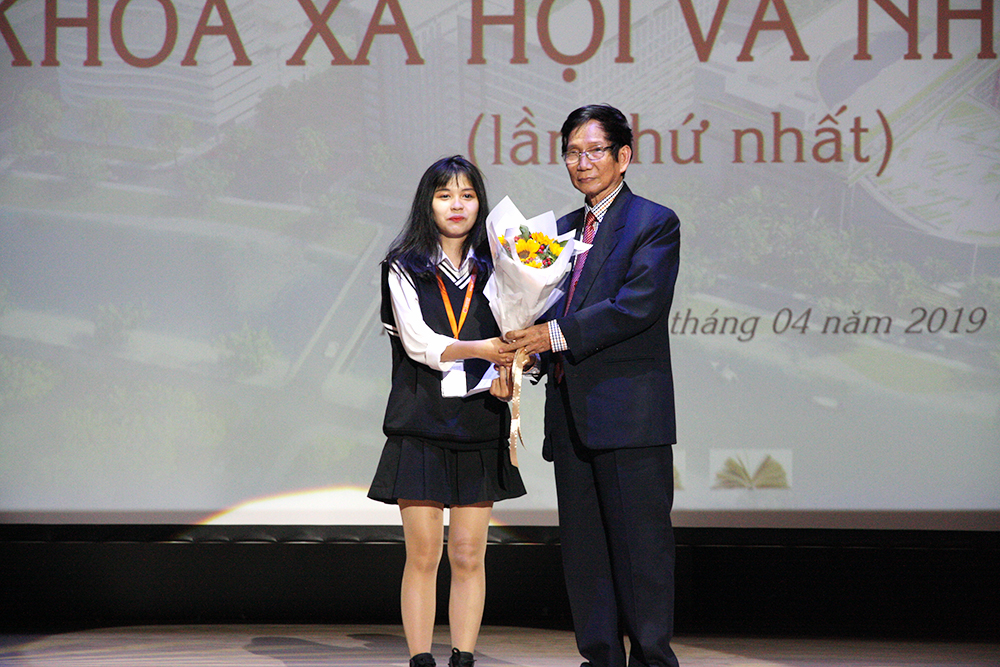 hoi khoa xhnv d