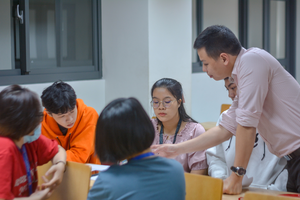 vlu fola ky nang viet email e