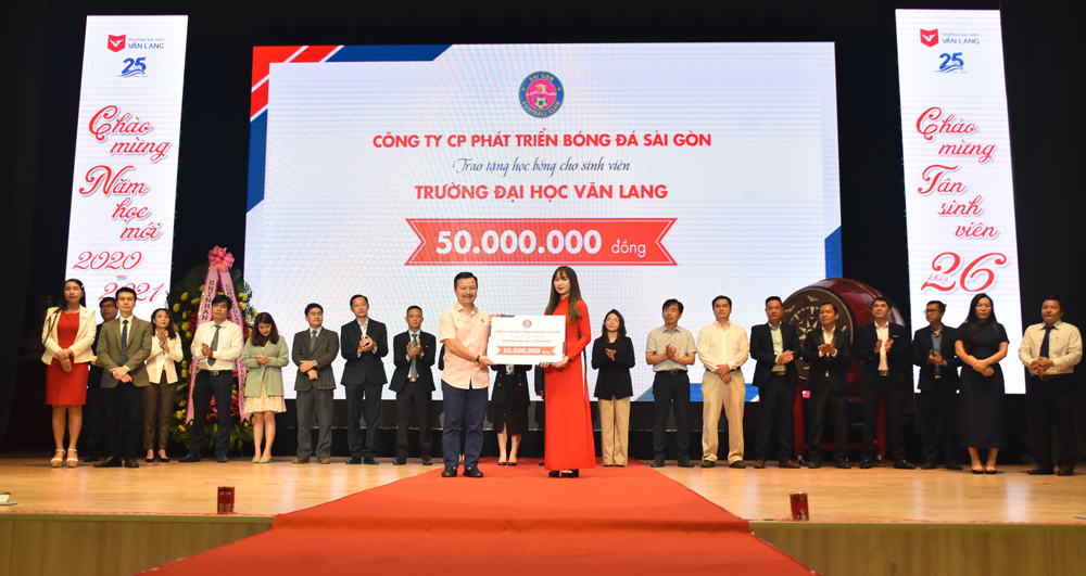 vlu hoc bong khai giang f