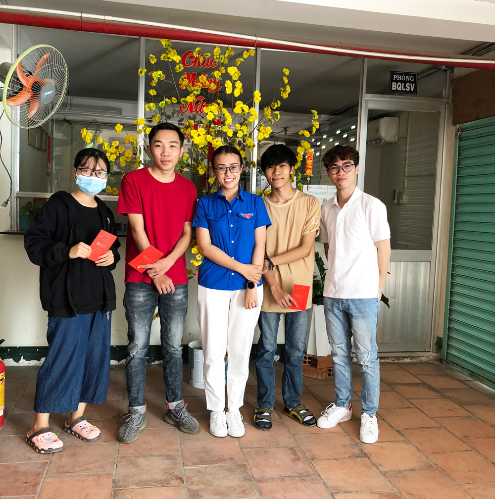 VLU luu hoc sinh lao e