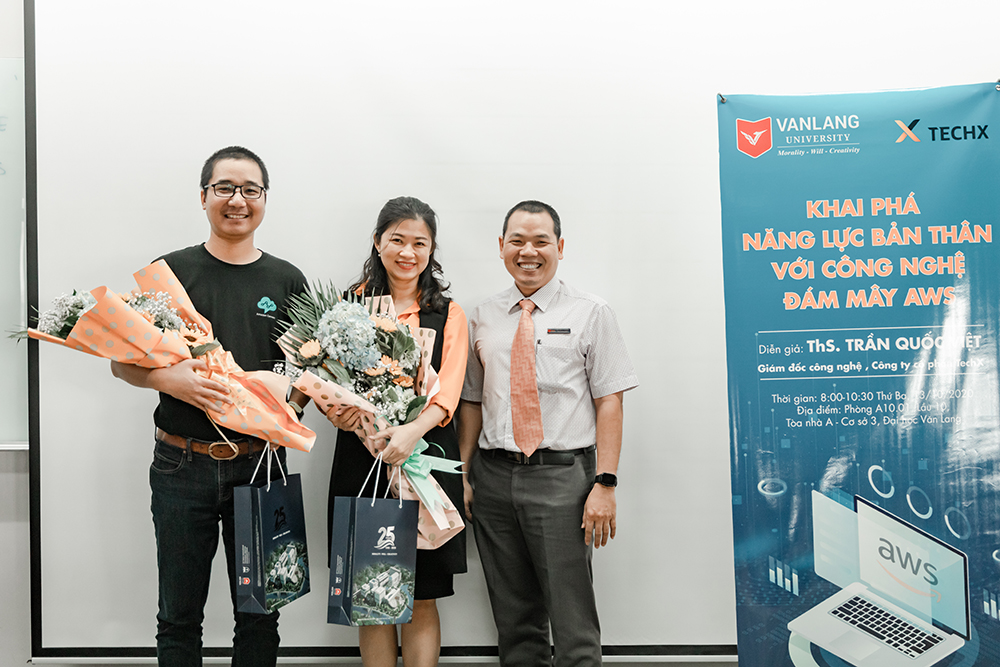 vlu seminar aws cntt a