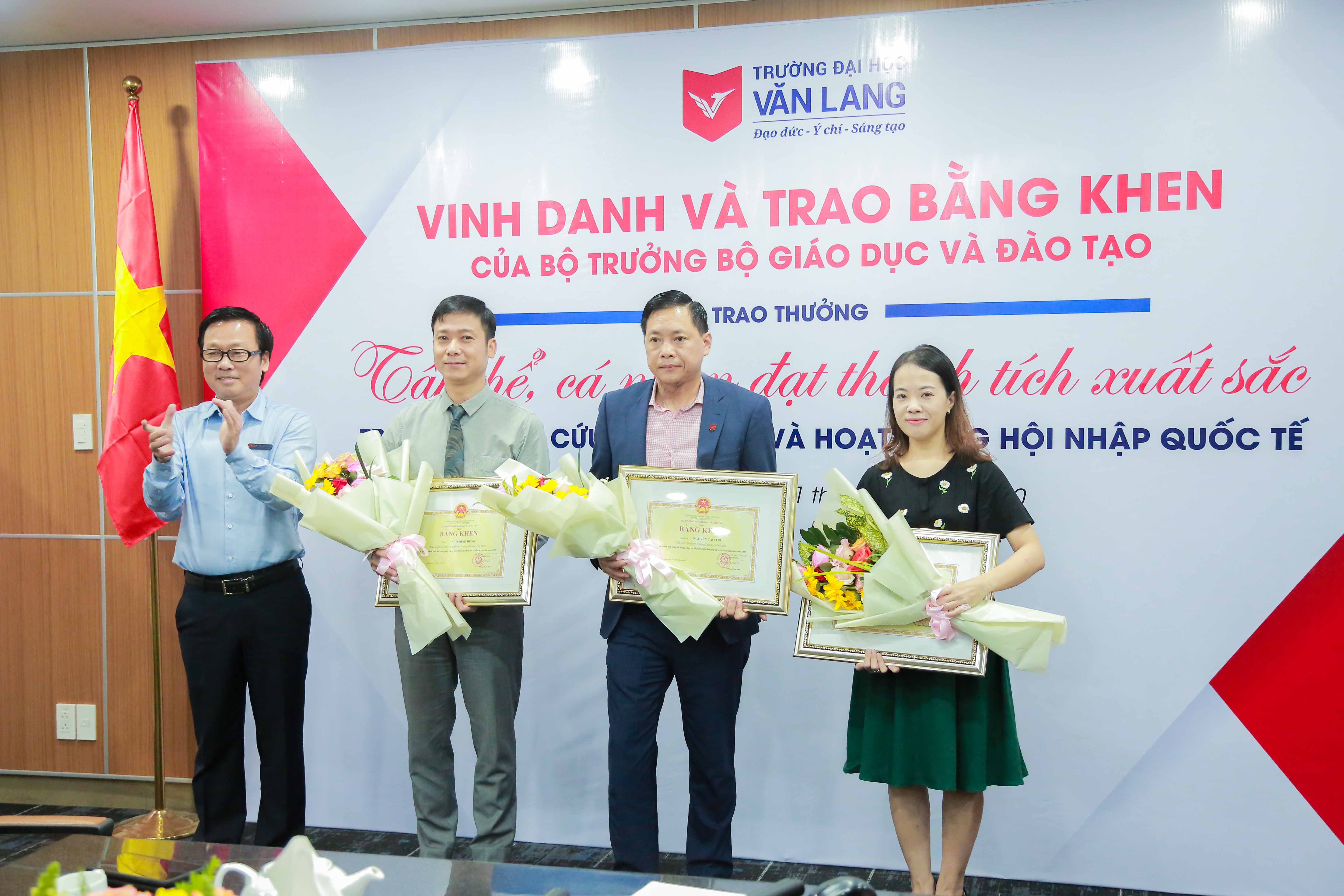 vlu vinh danh khen thuong f