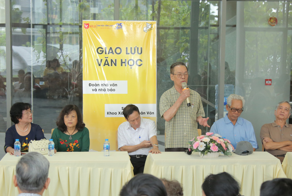 vlu giao luu van hoc 7