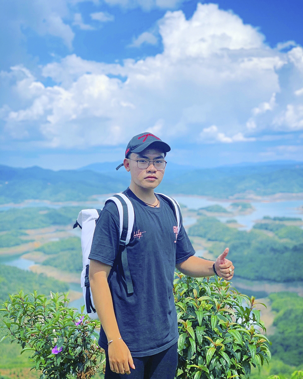 dai hoc van lang cuoc thi thiet ke logo dulich c