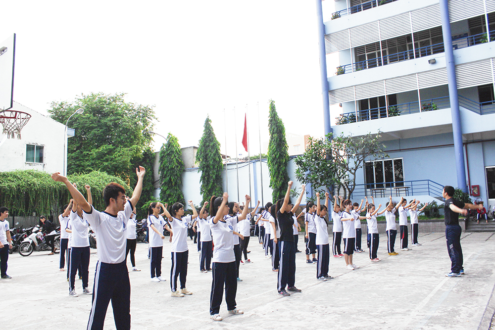 cuoc thi thiet ke dong phuc the duc 01