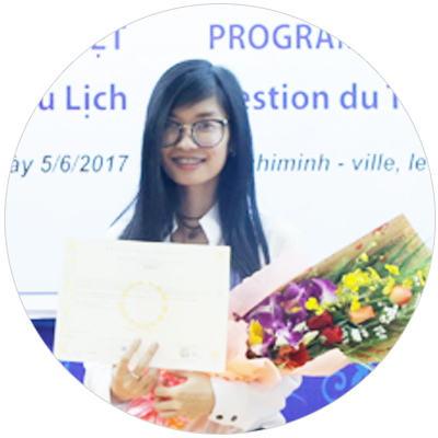 dai hoc van lang trao van bang du lich phap viet 05 6 2017 05