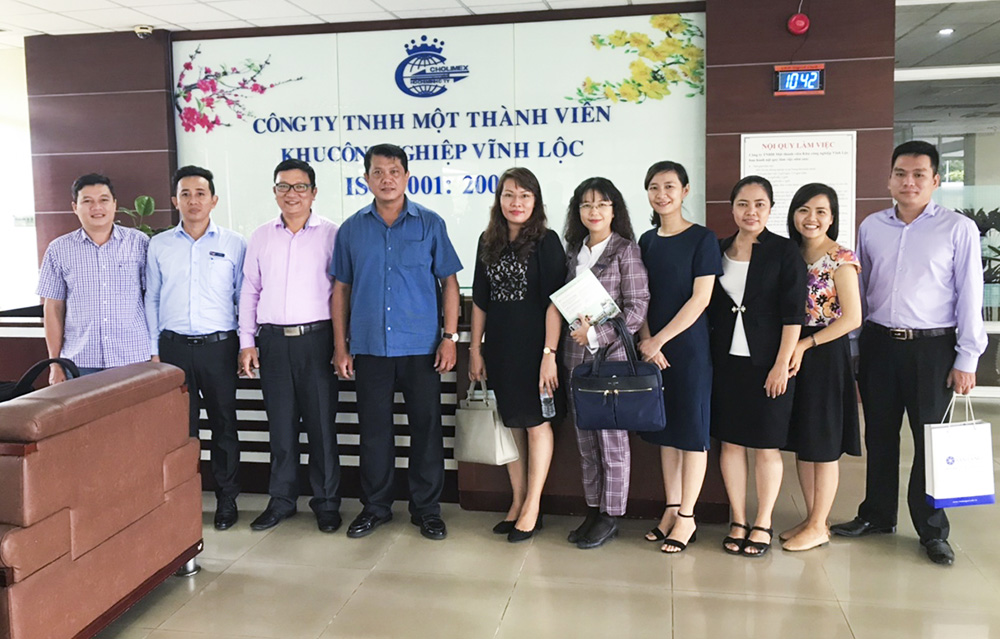 DH van lang thuong mai chu dong ket noi cung dn 01