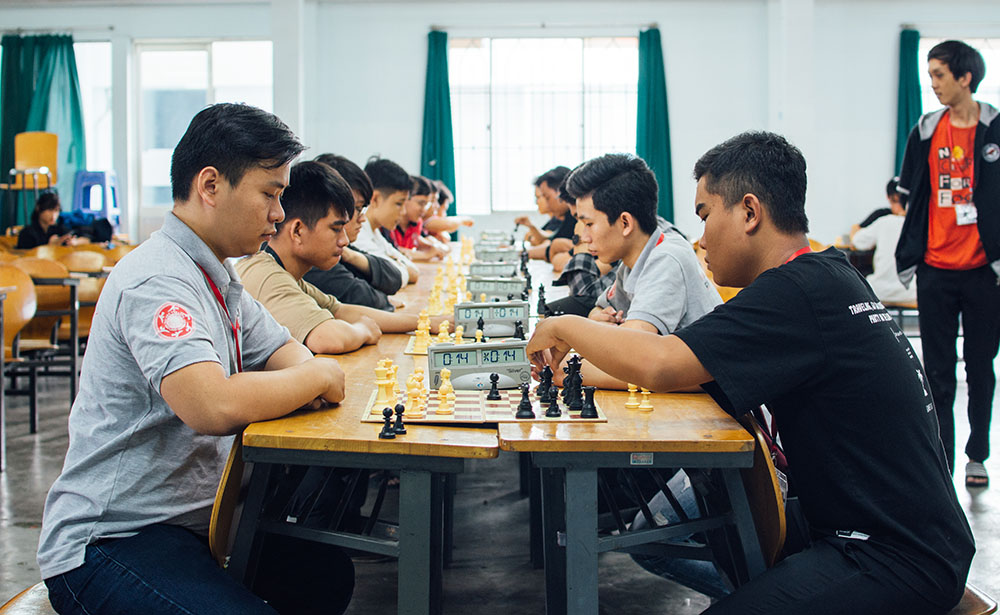 DH van lang giai co vua dong doi 2018 03
