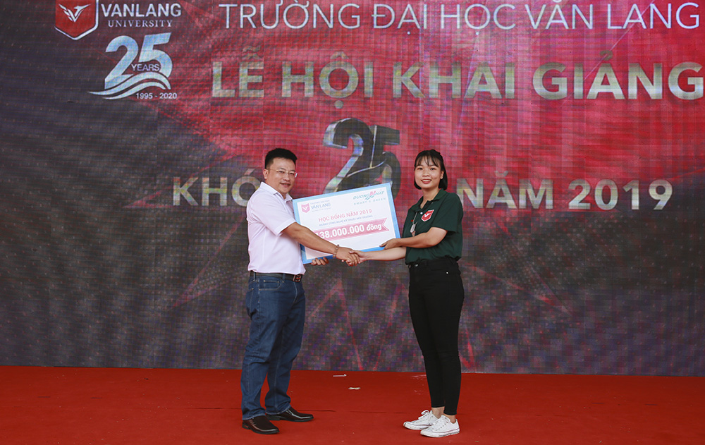 vlu hoc bong doanh nghiep duong nhat