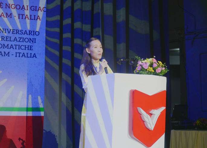 dien dan giao duc viet y 13