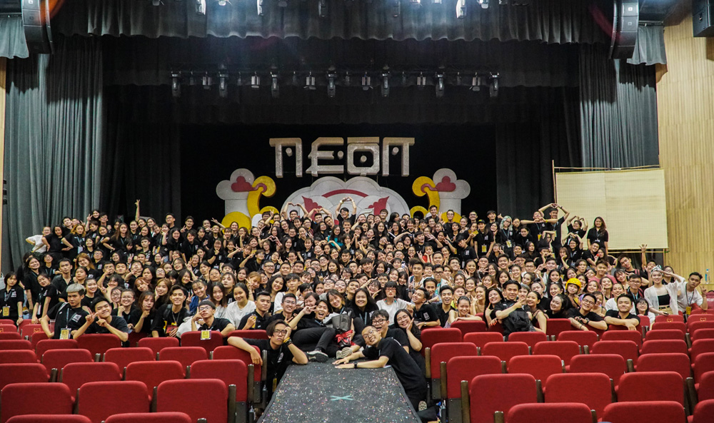 vlu neon kinh ky 2019 19
