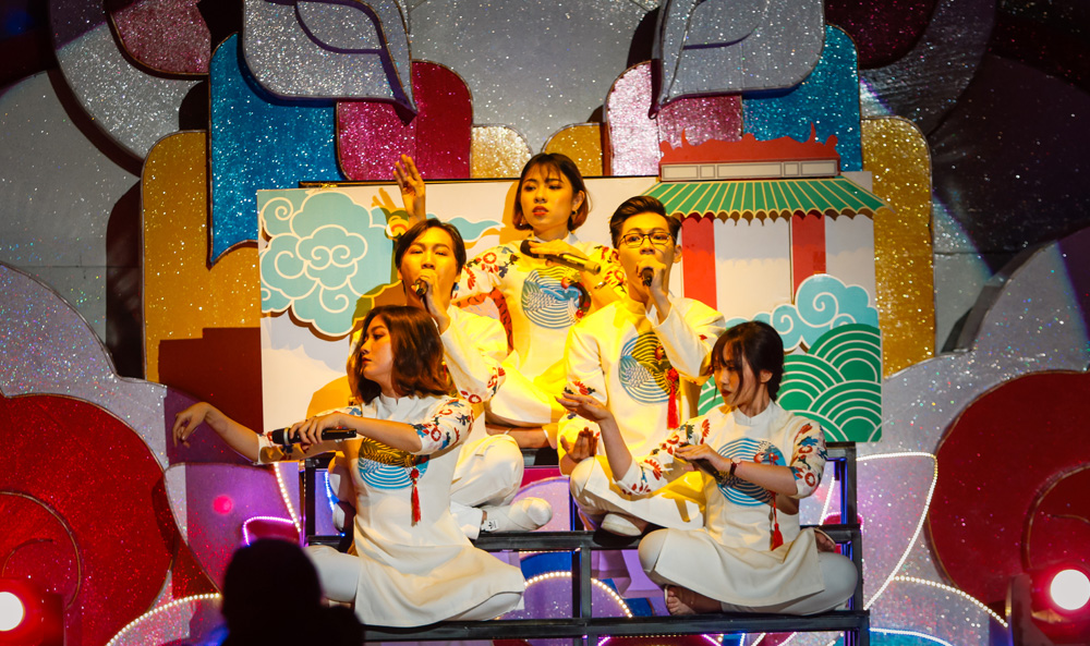 vlu neon kinh ky 2019 9