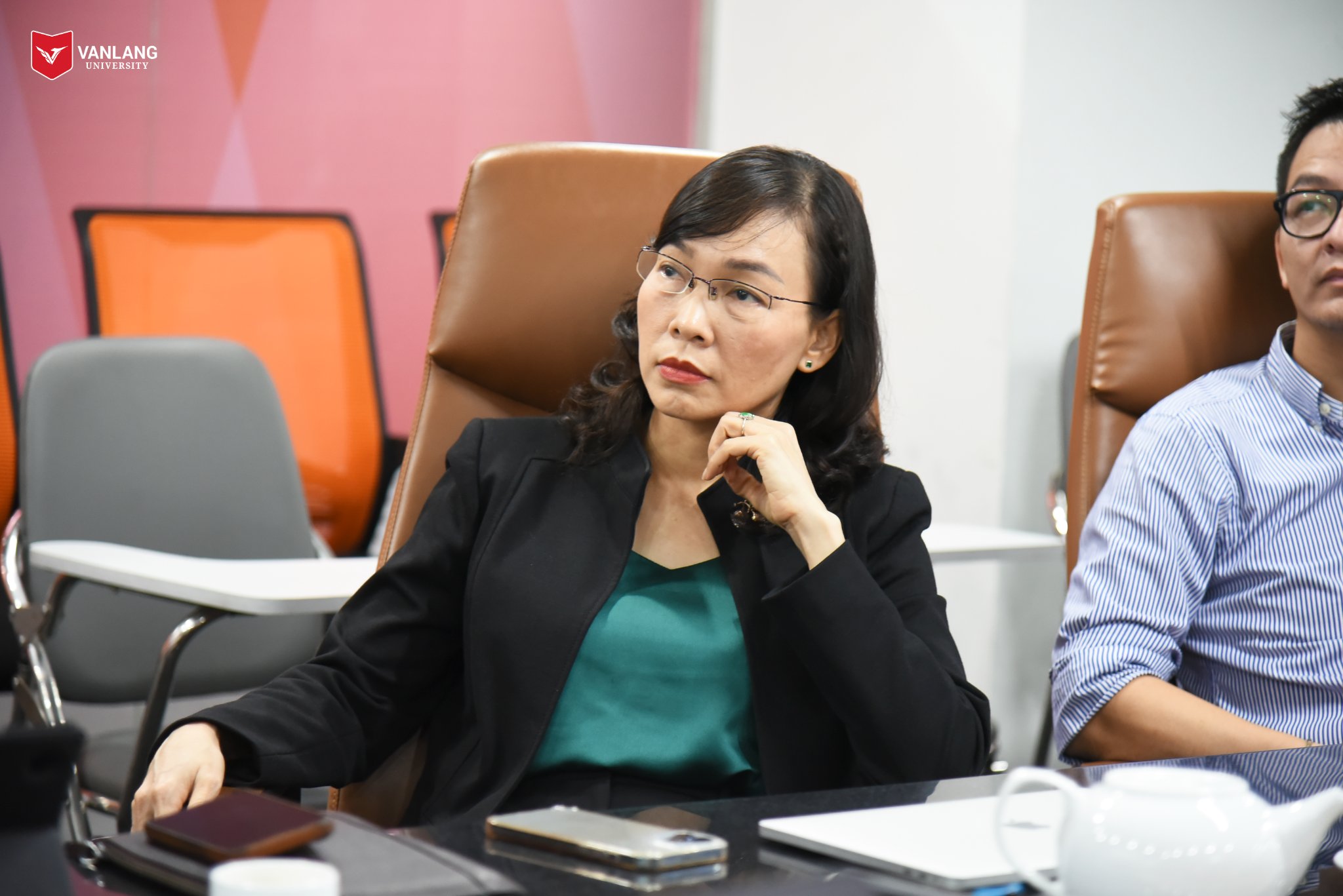 vlu hoi thao quoc te khoa moi truong c